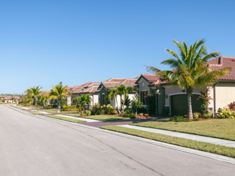 Is Your Garage Door Hurricane-Ready? Florida Code Checklist
